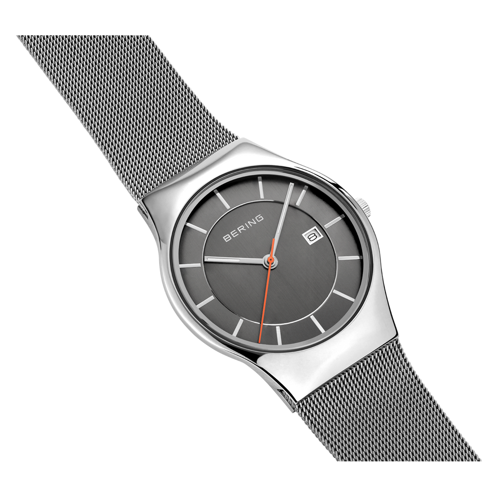 Reloj solar negro